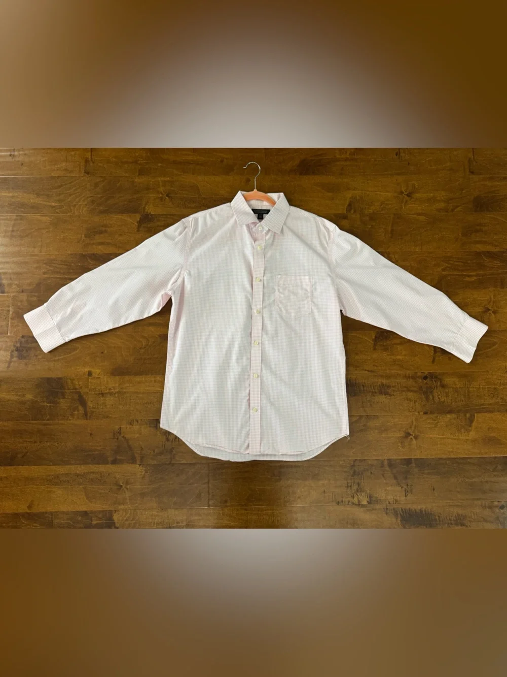 Banana Republic & Vineyard Vines Men's Button Down Dress Shirts